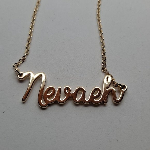 Nevaeh Name Necklace Personalized chain Gold Tone - Picture 1 of 7